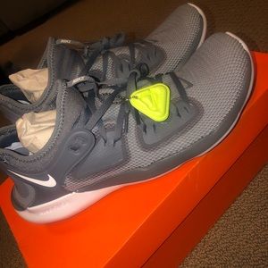 NWB Men’s Nike Flex 2019 RN Size 12